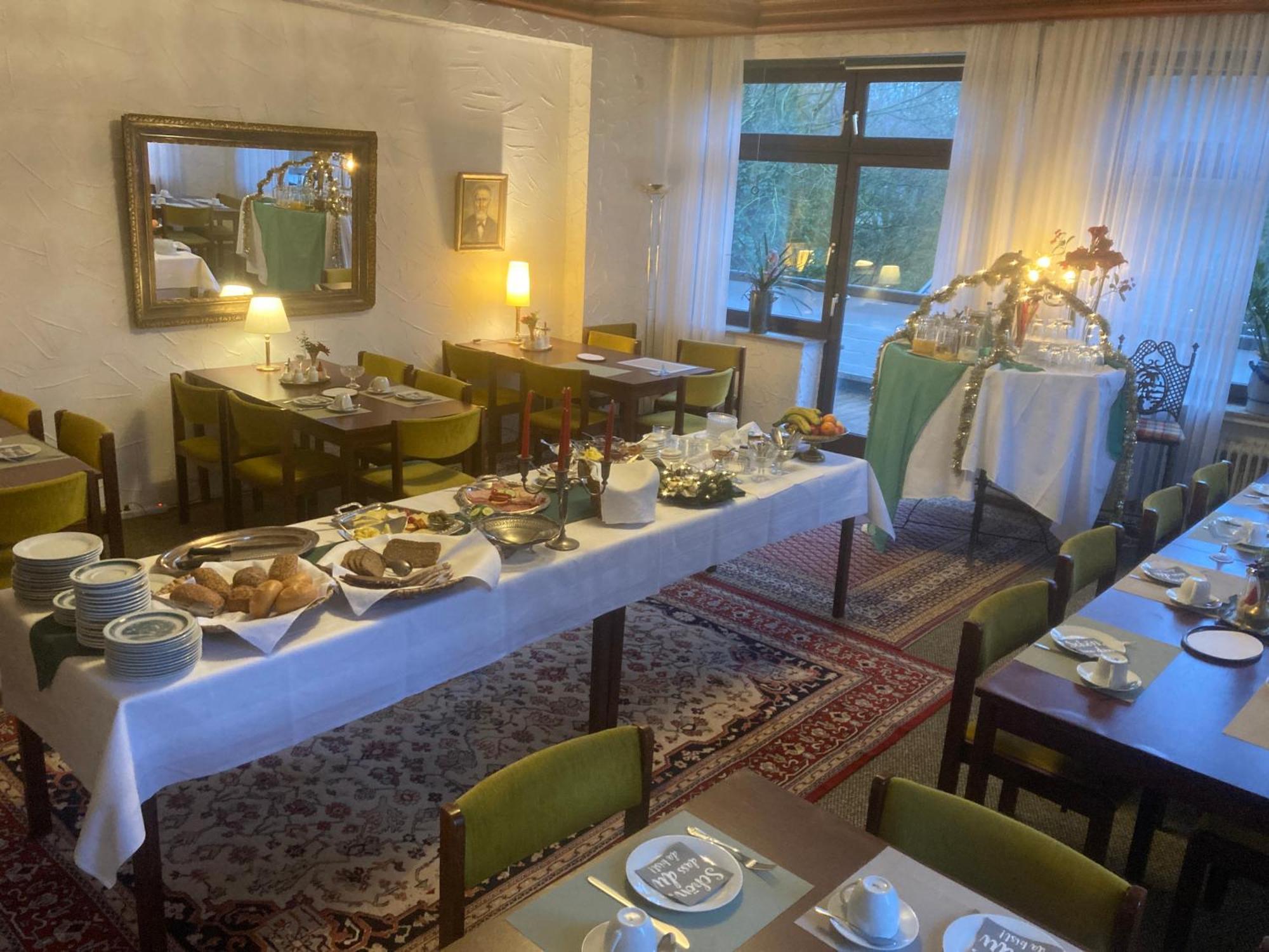 Hotel Deutsches Haus Loningen ภายนอก รูปภาพ